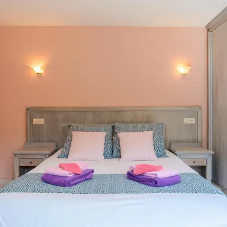 Apartment Appt 6 Pers - Rez De Jardin